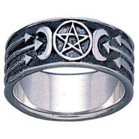 Antiqued Crescent Moon Pentacle Ring