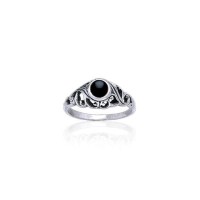 Filigree Sterling Silver Ring with Black Onyx Gem