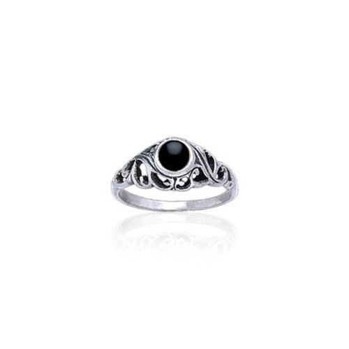 Filigree Sterling Silver Ring with Black Onyx Gem