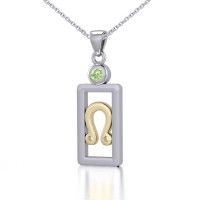 Leo Pendant with Peridot Jewelry Set